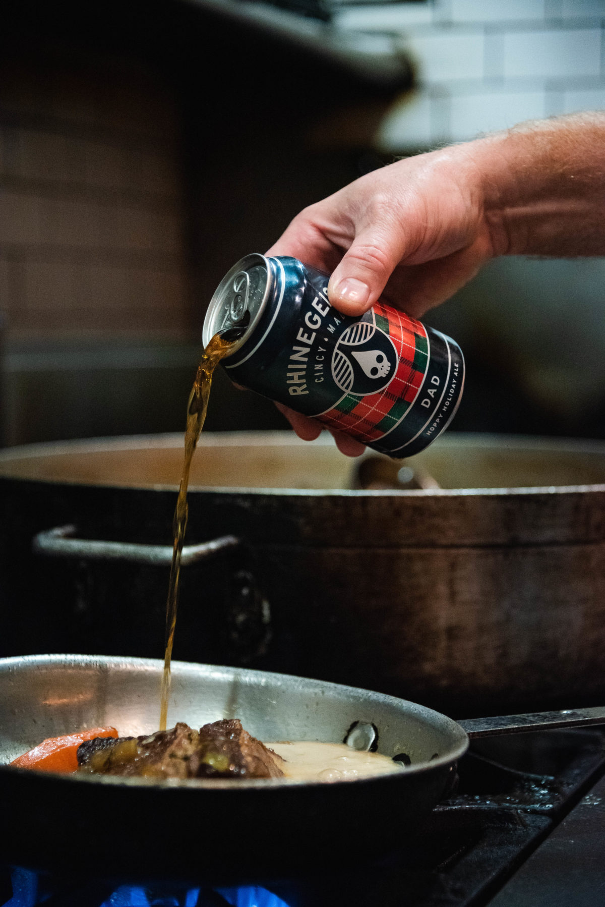 pouring rhinegeist dad into pan